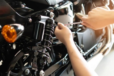 R&eacute;glage des suspensions &Ouml;hlins, quel r&eacute;glage adopter pour un quad ou une moto &agrave; Laon ?